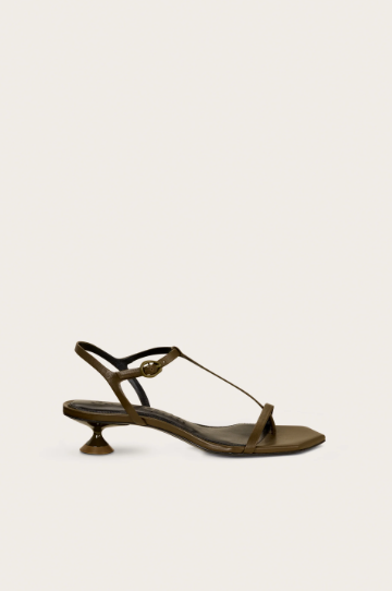 black medium-heeled sandals