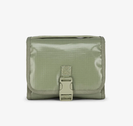 Terra Hanging Toiletry Bag