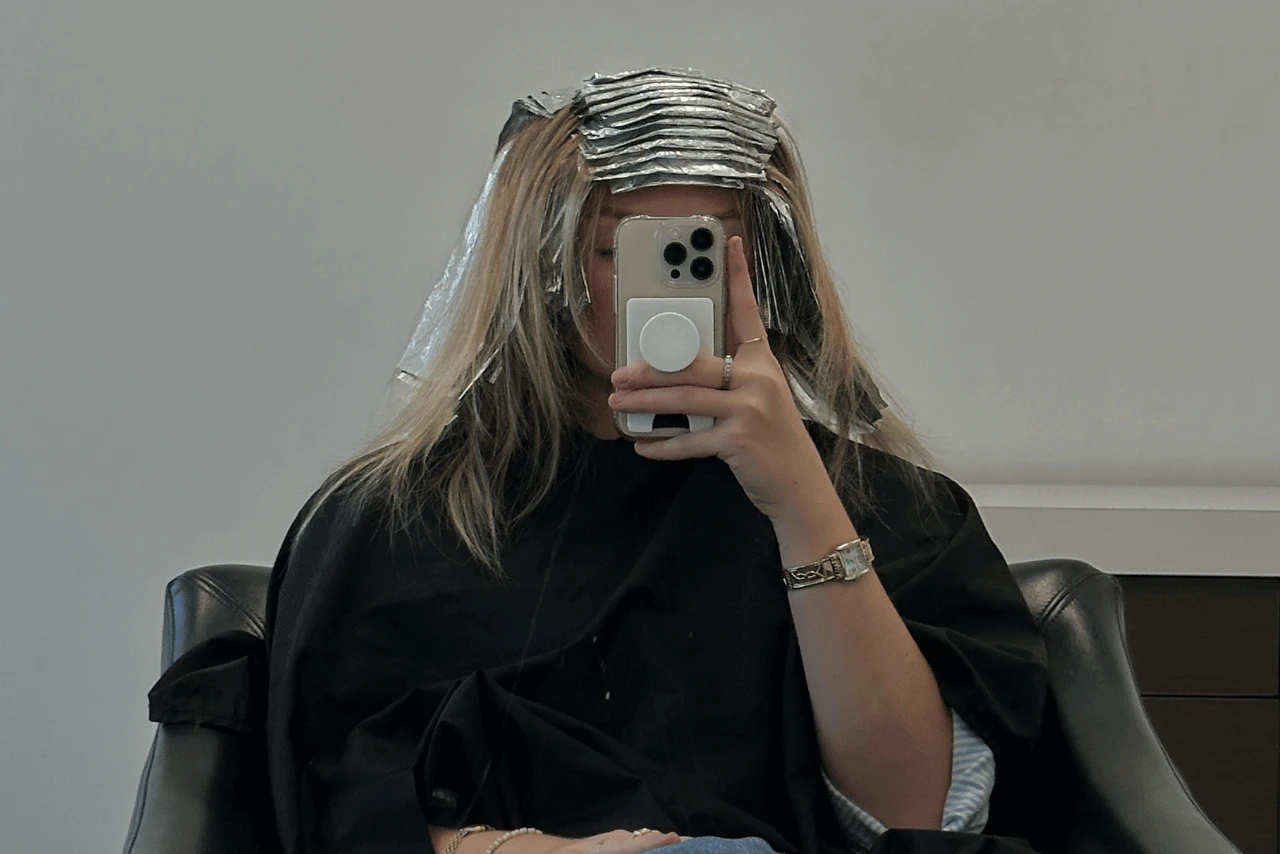 Low-Maintenance Summer Hair Colors That Still Make a Statement